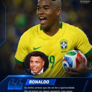 Ronaldo falou sobre Endrick e centroavantes do Brasil na Copa.

 ESPN

#Antenad…