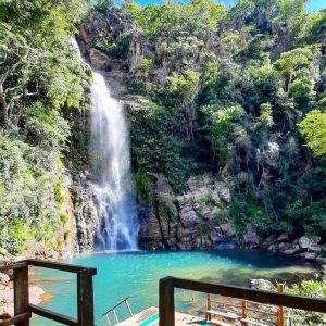 Sinfra-MT determinou a paralisação das obras de pavimentação do acesso ao Sesc Serra Azul, em Rosário Oeste