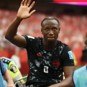 Imprensa internacional repercute grave lesão de Koné na Copa: “Arrepiante”