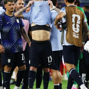 Uruguai: Imprensa critica seleção ‘à beira do abismo’ após empate