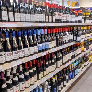 Consumo de álcool: pesquisa prevê queda global contínua até 2035