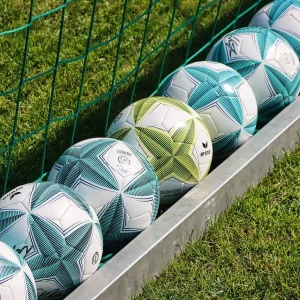 Confira a agenda completa de jogos desta quinta-feira (25)