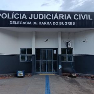 Polícia Civil cumpre mandados contra núcleo de facção responsável por execuções em Barra do Bugres