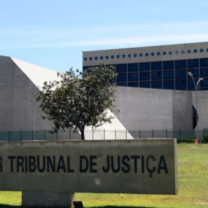 STJ nega estupro de vulnerável em caso de jovem de 18 anos com menina de 13