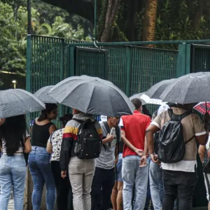 Temperatura máxima fica abaixo de 14ºC nesta quarta-feira em SP