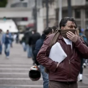 Chuvas avançam e frio ganha força nesta segunda-feira, aponta Inmet