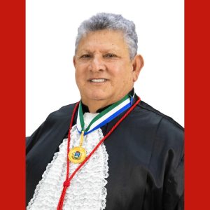 Desembargador de MT investigado por esquema de venda de sentenças se aposenta com salário integral