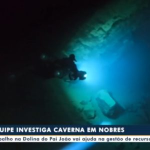 Pesquisadores exploram e mapeiam caverna em Nobres