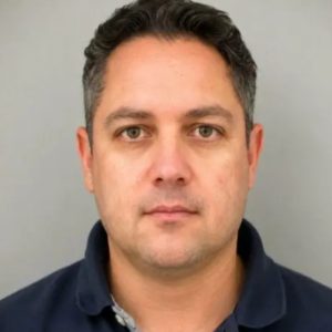 Piloto solto após atropelar controladora de acesso durante Stock Car