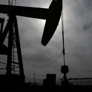 Preços do petróleo sobem com escalada de tensões entre EUA e Irã