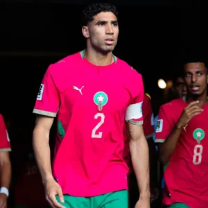 Hakimi diz que espera julgamento por estupro para “finalmente falar”