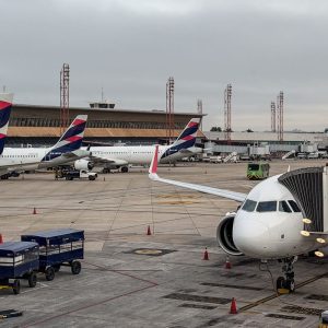 Regras sobre combustível sustentável de aviação devem sair em breve
