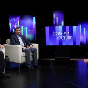 TV Brasil exibe especial sobre 74 anos do BNDES com foco nos desafios
