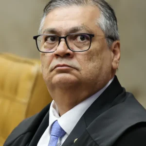 Análise: PGR enfraquece nome de Dino como relator do caso Dark Horse