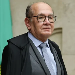 Gilmar Mendes ocupa “vazio” de porta-voz do Supremo, diz pesquisador do STF