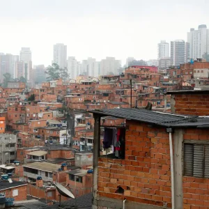 Abordagem da Polícia Militar deixa um homem baleado em Paraisópolis