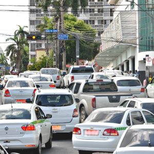 Parada LGBTQIA+, lavagem de escadaria e procissão alteram o trânsito em Cuiabá; veja mudanças