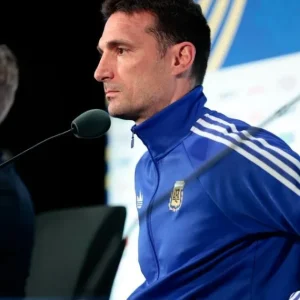 Erro de comunicação? Scaloni responde Ancelotti sobre intensidade argentina