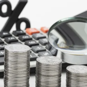 Taxas de juros em contas digitais: comparação entre plataformas financeiras