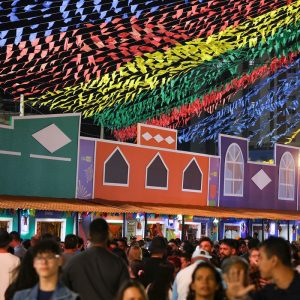Estudo aponta que 85% dos brasileiros vão participar de festas juninas