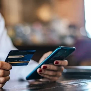 Como multiplicar pontos em cartões de crédito e maximizar benefícios