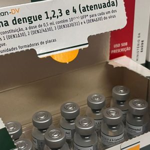 Quais sintomas ficar atento para quem tomou vacina do Butantan