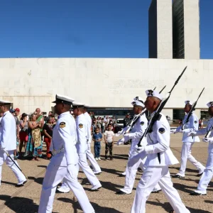 Inscrição em concurso para cabo da Marinha termina neste domingo