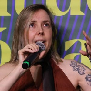 Coletânea reúne poetas invisibilizadas ao longo de quatro séculos