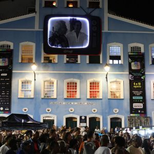 Flipelô divulga programação com mais de 500 escritores