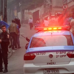 Relatório denuncia violência em ações policiais na Baixada Fluminense