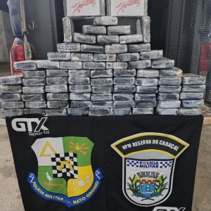 PF apura suspeita de tráfico internacional após avião com dois mortos e cocaína ser encontrado em MT