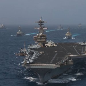 EUA dizem ter redirecionado dois navios desde a retomada do bloqueio naval