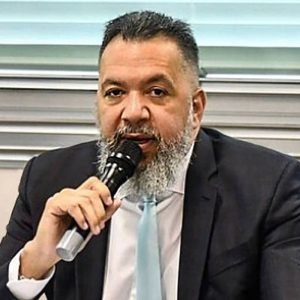 Moraes revoga uso de tornozeleira para ex-prefeito de Belford Roxo