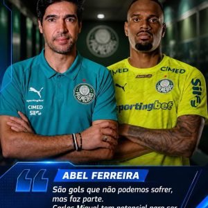 APOIO!  Carlos Miguel foi protegido e elogiado pelo treinador Abel Ferreira.