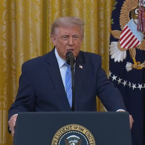 Análise: Trump concilia interesses ao acusar China