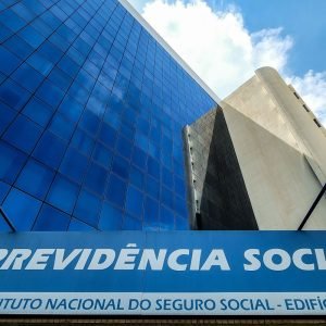 PF indicia Careca do INSS e mais 47 por esquema de descontos ilegais