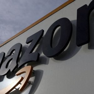 Irã informa ter atacado central de dados da Amazon no Bahrein