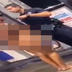 “Perdeu a linha”: mulher confronta policiais durante abordagem e acaba detida. VEJA O VÍDEO
