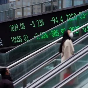 Mercados da Ásia sobem com recuperação de IA; bolsa de Seul dispara 18%