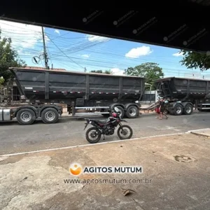 Carreta estacionada em rua residencial gera reclamação de morador em Nova Mutum/MT