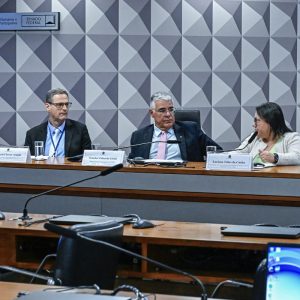 Defensores pedem regras mais rígidas para publicidade das bets 