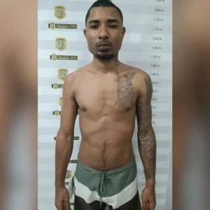 Gerente de facção é preso após perseguição em vielas em Vitória (ES)