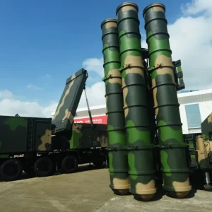 China testa míssil balístico lançado de submarino e alerta países vizinhos