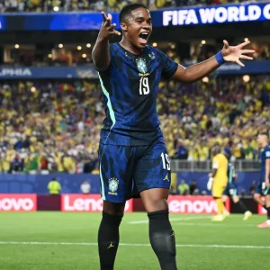 Endrick manda recado após eliminação do Brasil na Copa: “Orgulho”