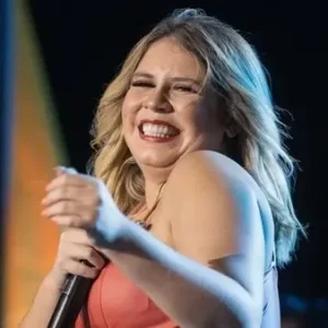 Música inédita de Marília Mendonça é lançada e emociona fãs em todo o país