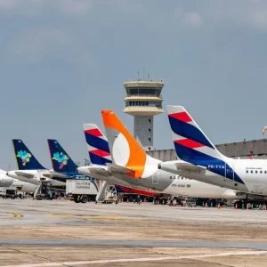 BNDES aprova crédito de R$ 8 bi para companhias aéreas