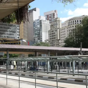 Rodoviários seguem sem acordo após nova audiência no Rio