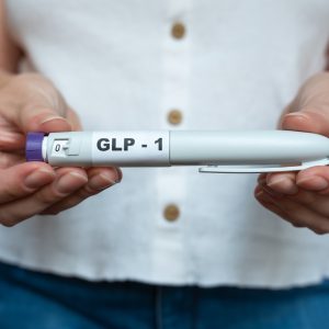 GLP-1 reduz mortes e amputações no diabetes e doença arterial
