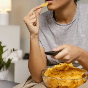 Consumo de alimentos industrializados em jogos da seleção exige atenção