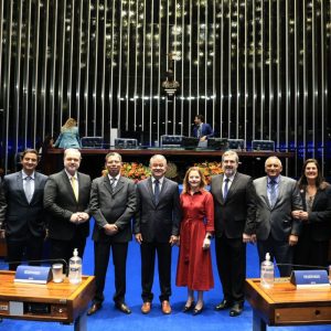 Senado homenageia RMC pelos 60 anos de atuação na comunicação